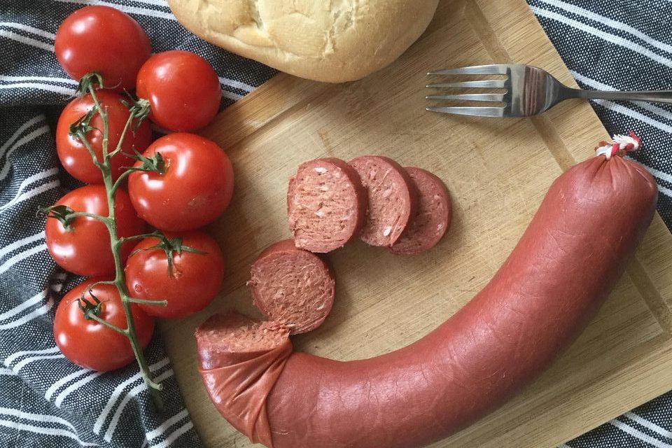 sucuk - tradycyjna kiełbasa turecka